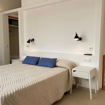 Nure Villas Mar Y Mar * Кала-эн-Бланес